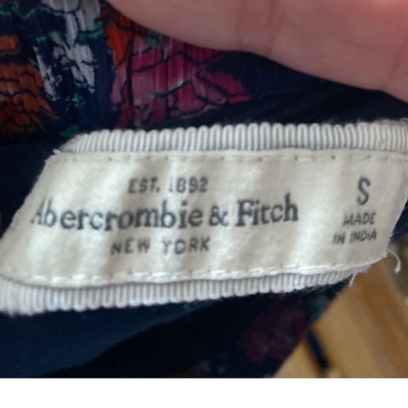 Abercrombie & Fitch Floral Mini Skirt Tiered Ruffle Hem Size S - Picture 4 of 7